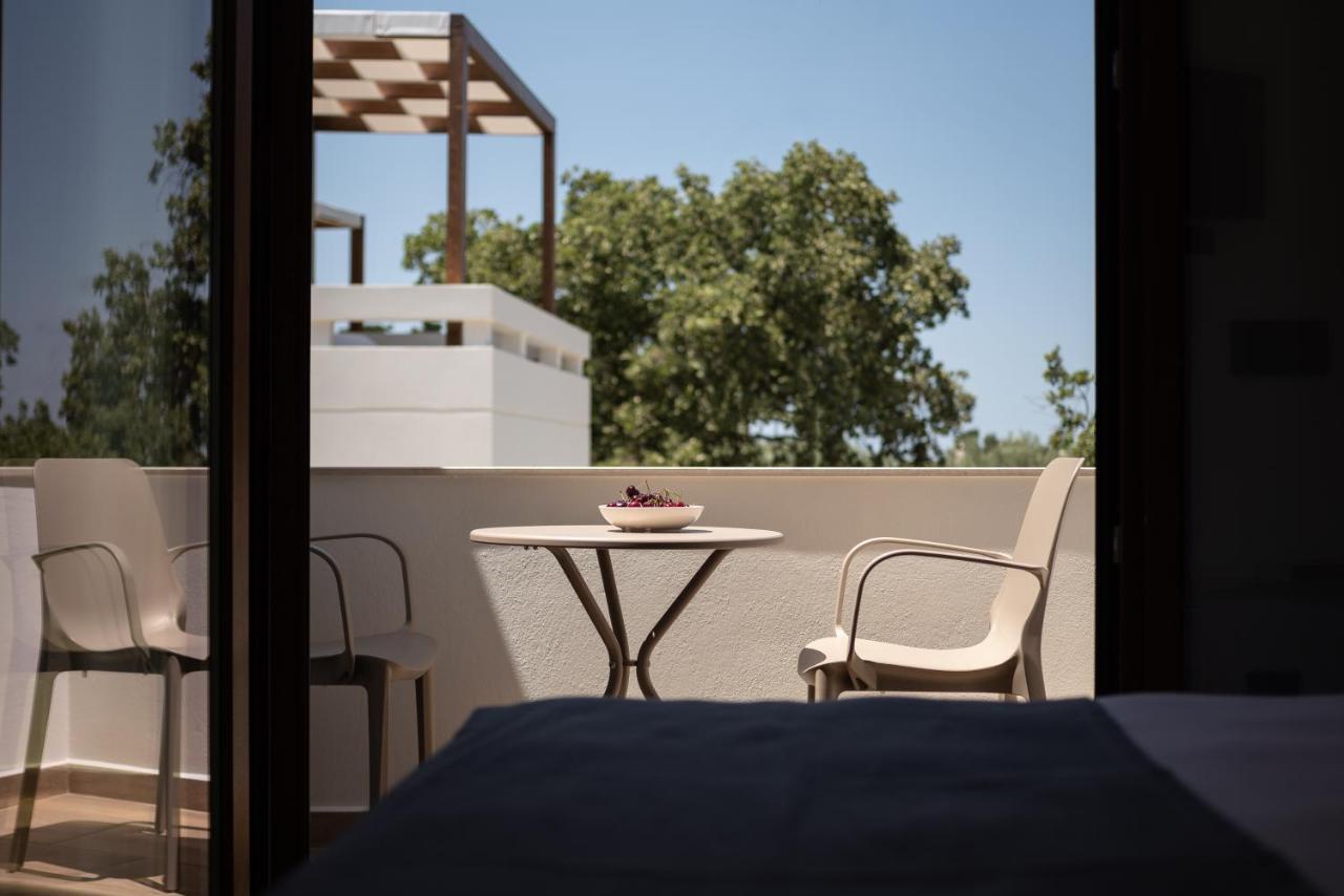 De Light Boutique Villas I II & III - Close To Rethymno, By Thinkvilla Atsipopoulo Exteriör bild