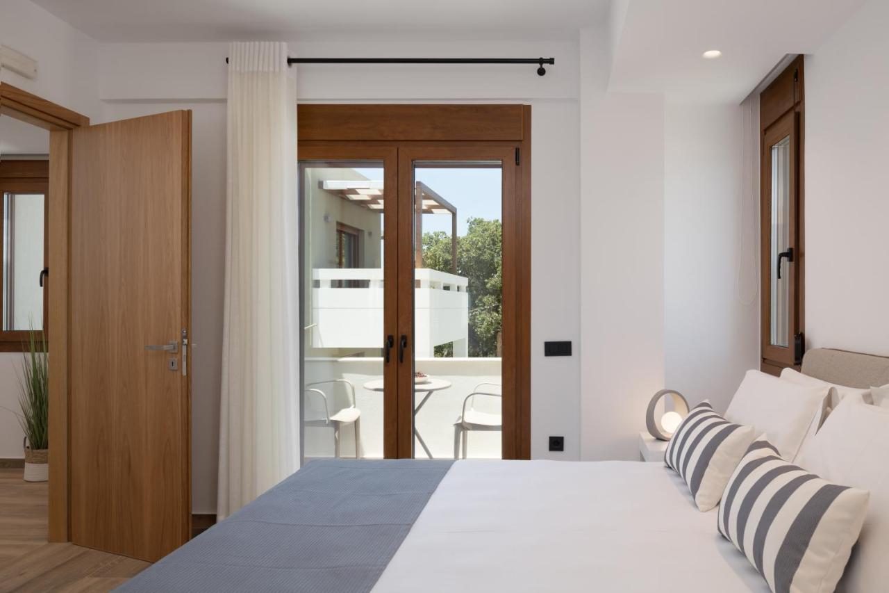 De Light Boutique Villas I II & III - Close To Rethymno, By Thinkvilla Atsipopoulo Exteriör bild