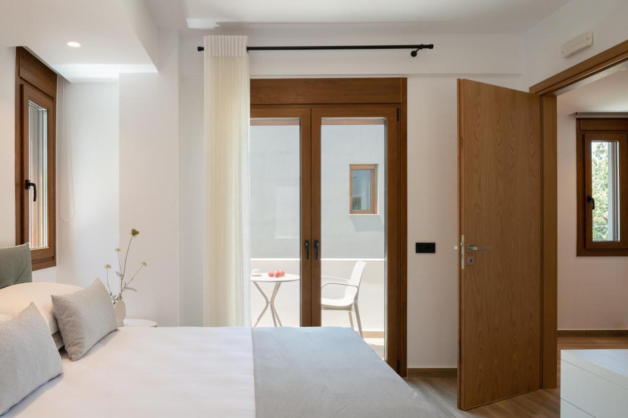 De Light Boutique Villas I II & III - Close To Rethymno, By Thinkvilla Atsipopoulo Exteriör bild