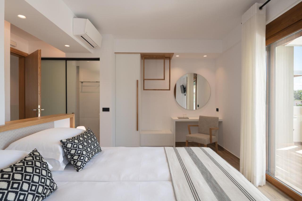 De Light Boutique Villas I II & III - Close To Rethymno, By Thinkvilla Atsipopoulo Exteriör bild
