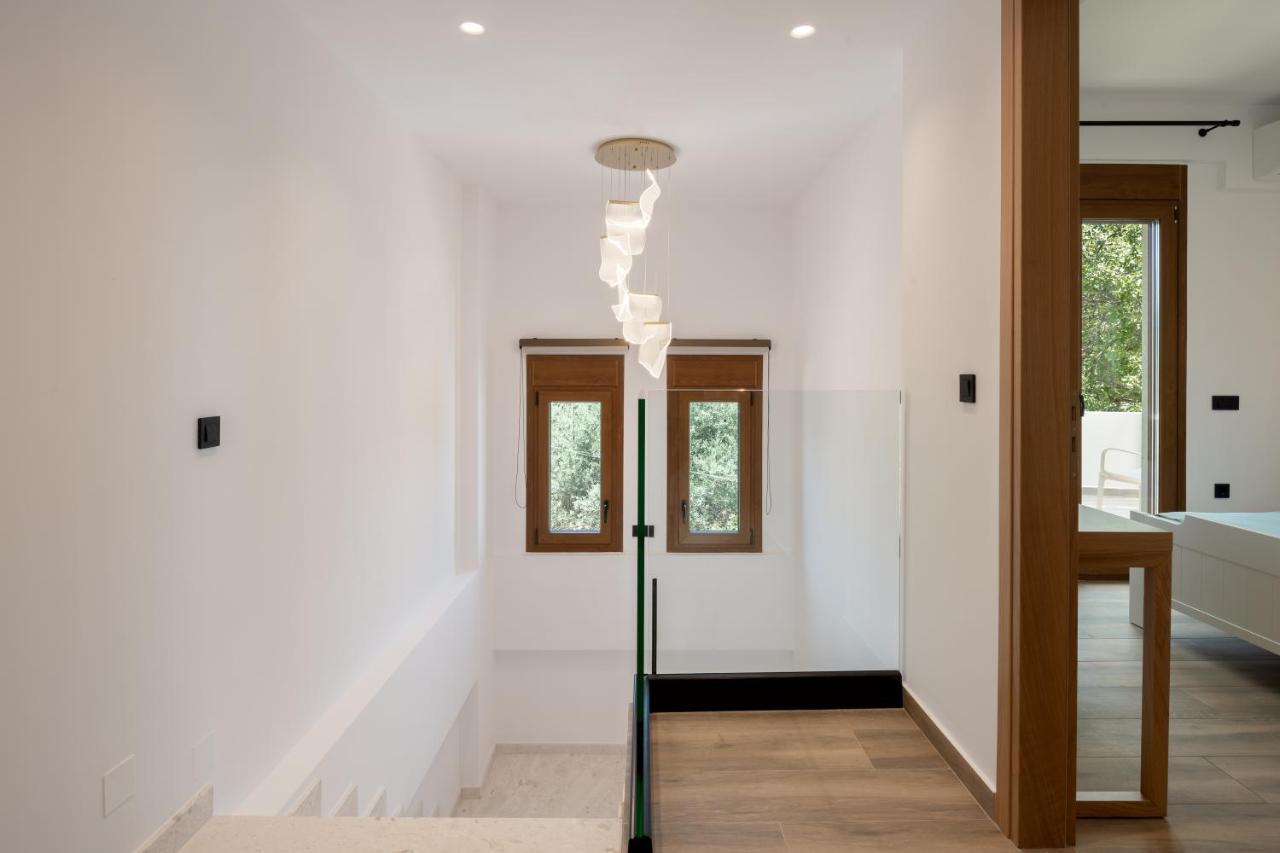 De Light Boutique Villas I II & III - Close To Rethymno, By Thinkvilla Atsipopoulo Exteriör bild