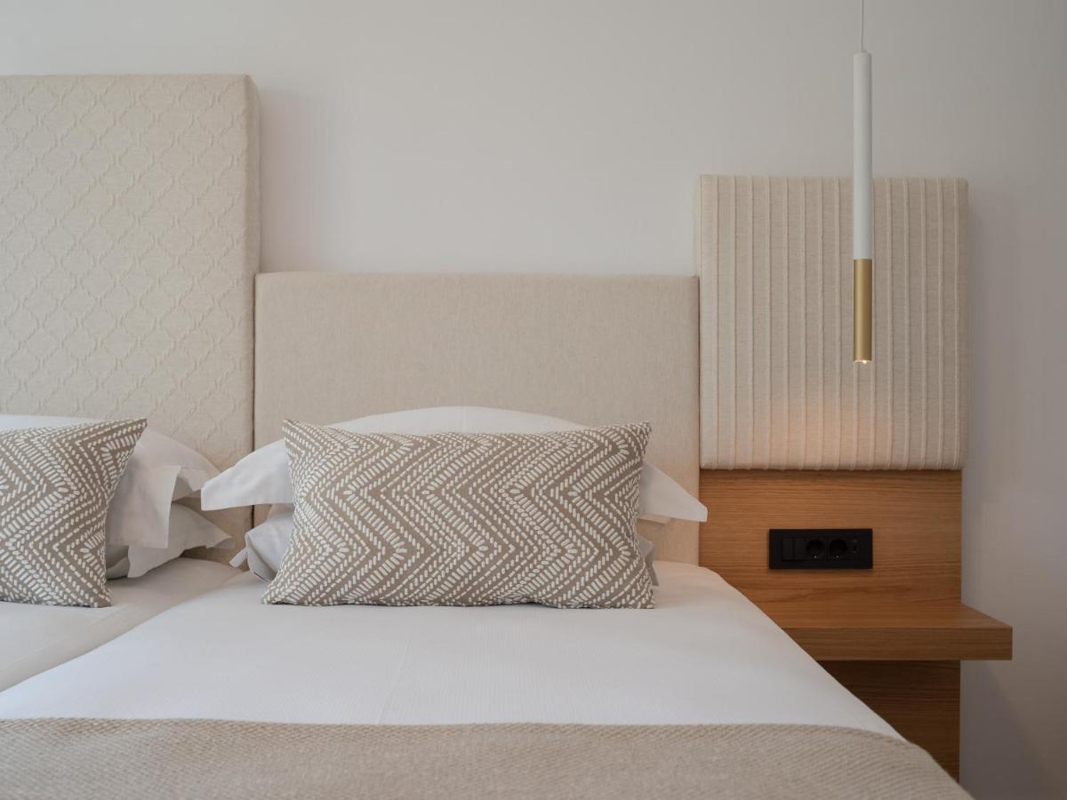 De Light Boutique Villas I II & III - Close To Rethymno, By Thinkvilla Atsipopoulo Exteriör bild