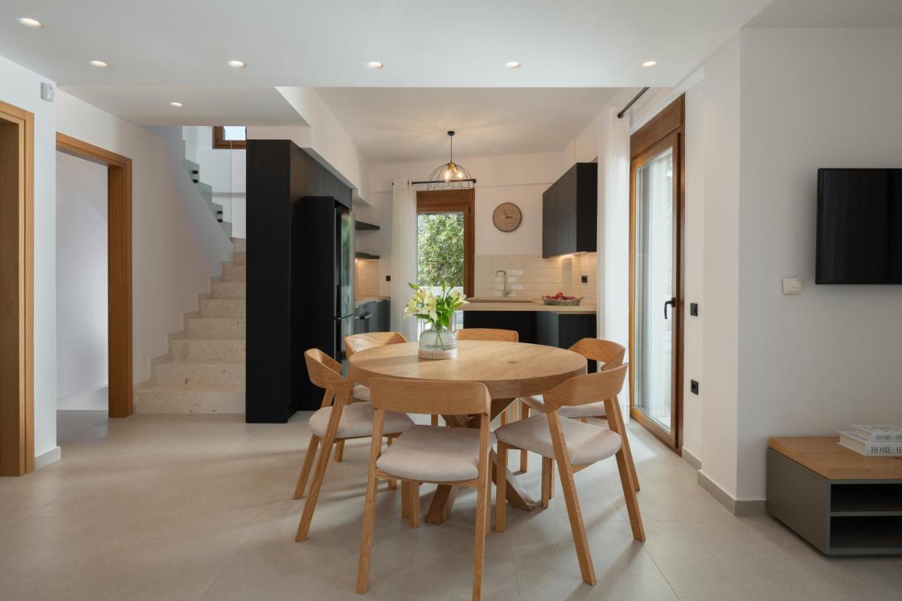 De Light Boutique Villas I II & III - Close To Rethymno, By Thinkvilla Atsipopoulo Exteriör bild